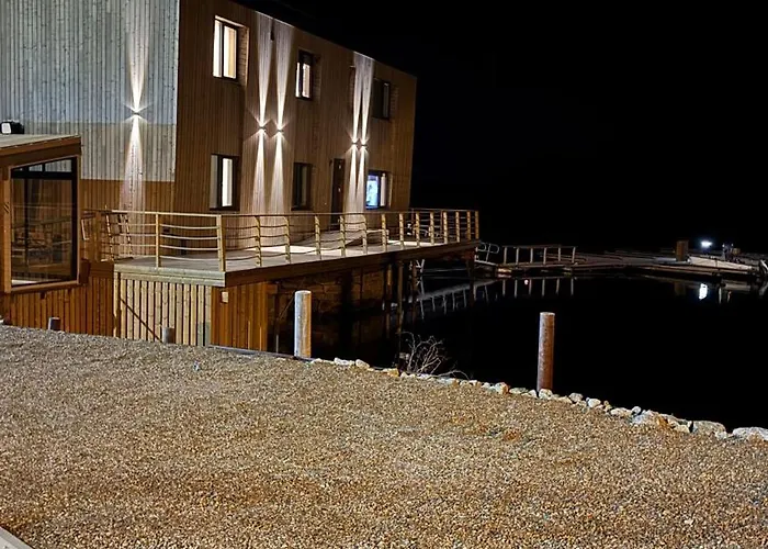 Casa de Férias Nordic Waterside Escape