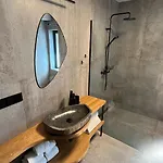 Nordic Waterside Escape Casa de Férias