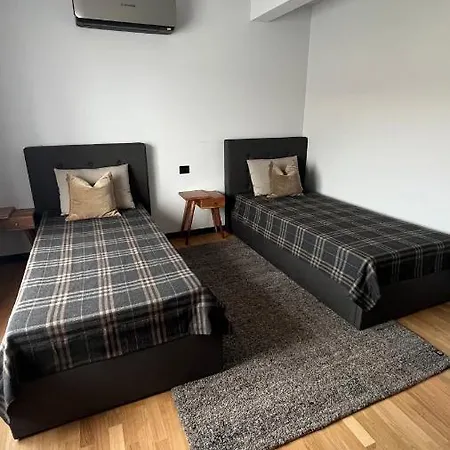 Semesterbostad Nordic Waterside Escape *